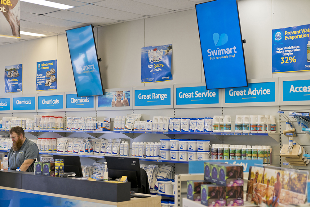 Mandoe Media Swimart uses digital signage. Photo: Mandoe Media.